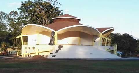 pope altar in uon