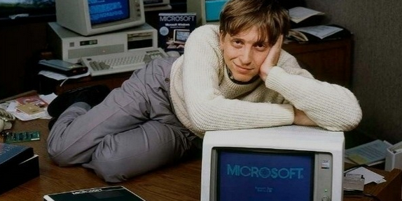 Microsoft Founder Bill Gates at his early stages in Harvard university